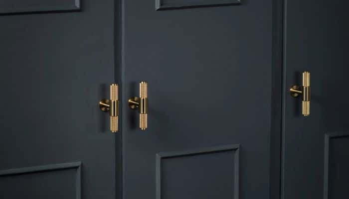 brass handles in t-bar style